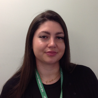 <p>Miss R Hooper</p>